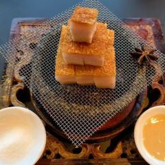 YUE JING XUAN User Photo