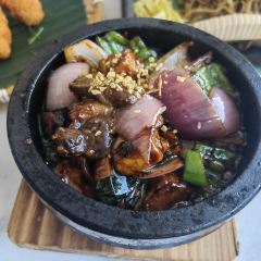 泰莱金·冬阴功手抓饭·傣泰融合·泰国罗氏虾餐厅(滨海大道店) User Photo