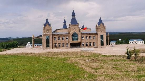 蒙兀室韦是蒙古族的发祥地，与俄罗斯隔额尔古纳河相望，这里蒙古