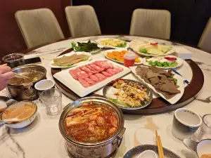 德龙火锅(建设路店)