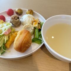 城市便捷酒店(自贡华商西广场万达广场店)·空中观景餐厅 User Photo