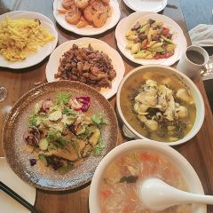 子曰漫居酒店·和餐厅 User Photo