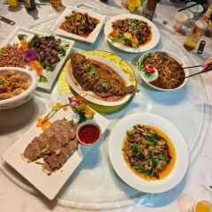 Seasonal Restaurant User Photo