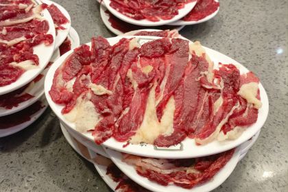 八合裡牛肉火鍋（五四店）