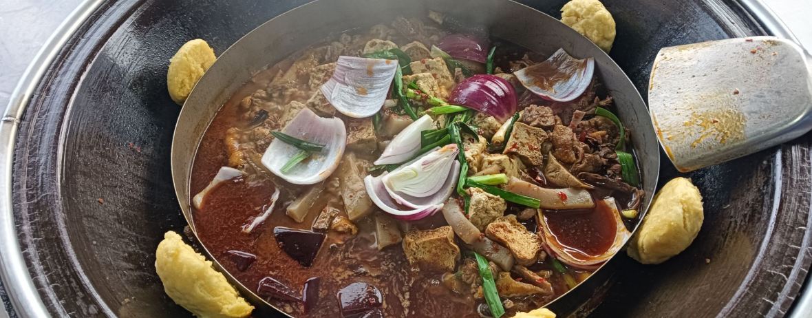 云舍柴火鸡农庄(莲花店)