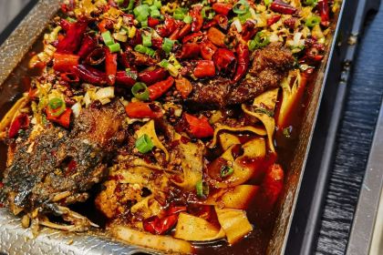 兰山手抓·开锅羊肉养生茶餐厅