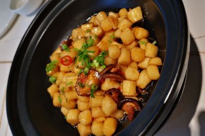 兰山手抓·开锅羊肉养生茶餐厅