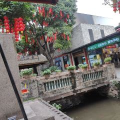 DE YUN JU User Photo
