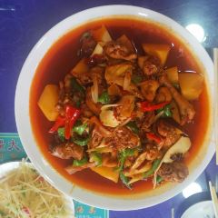 张由布新疆大盘鸡 User Photo