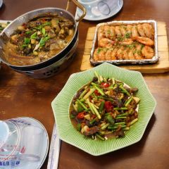 YI FAN CAN TING ảnh của người dùng