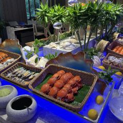 东莞旗峰山酒店及行政公寓 · 莱斯西餐厅 User Photo