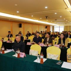 天空之城·全景旋转餐厅 User Photo