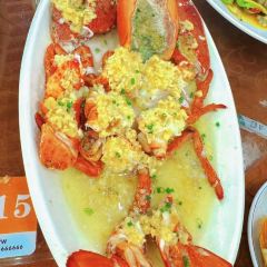 鲨渔港海鲜美食(广东路银滩店) User Photo
