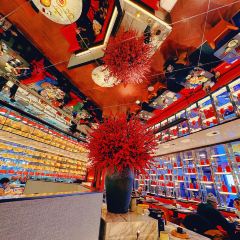 蝴蝶里·粤式点心·乳鸽(长宁来福士店) User Photo