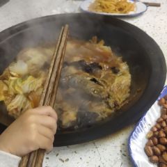 关东一品炖人参鸡 User Photo