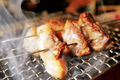 高原炭火牛肉(金三角店)