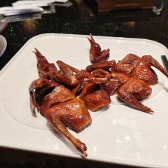 黄山喜宝·江景民宿集群(屯溪老街店)·官厅私厨 User Photo