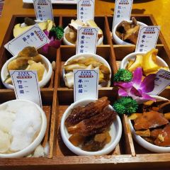 Shi quan Jiu mei wild mushroom hotpot User Photo
