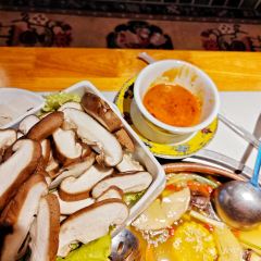 田村·酸汤鲜牦牛肉火锅(嘎玛贡桑店) User Photo