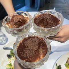 Panos The Steakhouse & Lounge 여행 사진