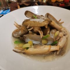 伟荣餐饮·野生活海鲜(孙塘南路店) User Photo