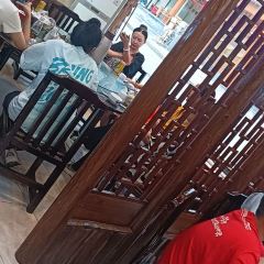 乡厨本味菜馆(芙蓉镇店) User Photo