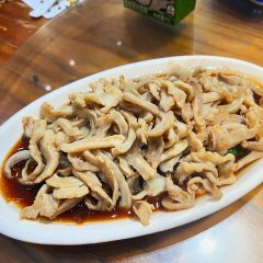 聚友香鱼庄·贤南川菜馆 User Photo