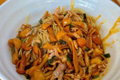 老爺叔麵館（西園店）