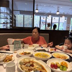 YANLAIXUAN User Photo