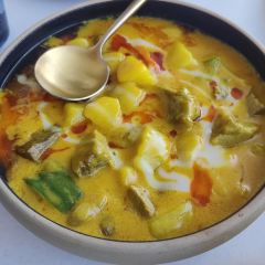 泰莱金·冬阴功手抓饭·傣泰融合·泰国罗氏虾餐厅(滨海大道店) User Photo