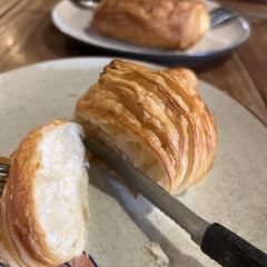 Le Banneton Café French Bakery User Photo