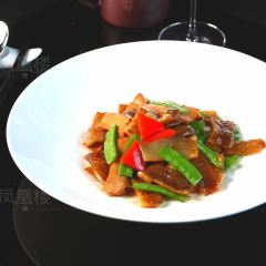 Hong ZiJi User Photo