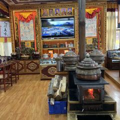 SHENG DE ZHUO LONG CANG GU YAN User Photo