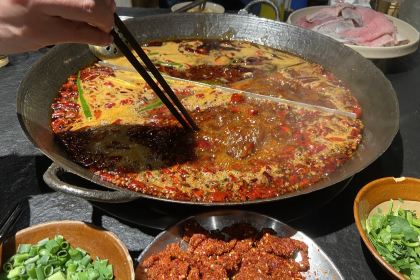 味道江湖火锅店(天立酒街店)