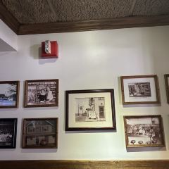 Stanley's Tavern 여행 사진