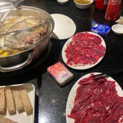 八合里牛肉火锅(爱琴海店) User Photo