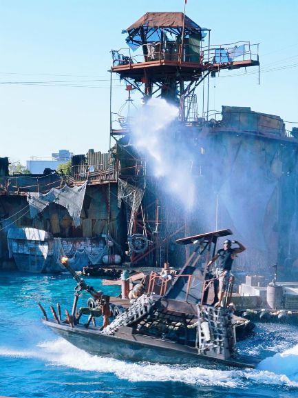 WaterWorld Tickets [2026] - Promos, Prices, Reviews & Opening