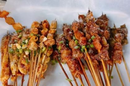 刘铃铛串串烧烤（盐边店）