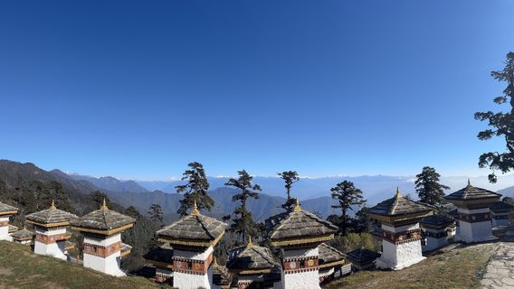 Dochula Chorten
