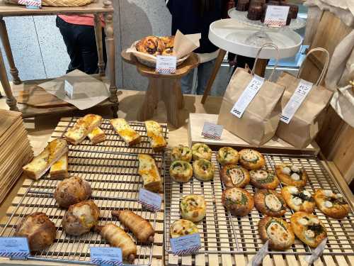 Bread, Espresso & Hakata &&