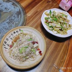 家满园饭店·杨氏淄博烧烤 User Photo
