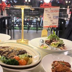 C'MON BABY User Photo