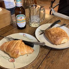 Le Banneton Café French Bakery User Photo