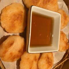 东海滙舟山海鲜(南京西路店) User Photo