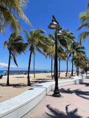 Hollywood Beach Boardwalk