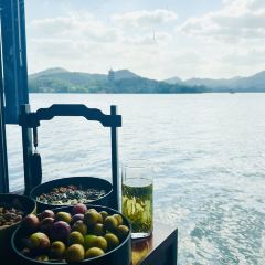 ON LAKE 여행 사진