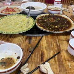 思玉更牛汤锅店 User Photo