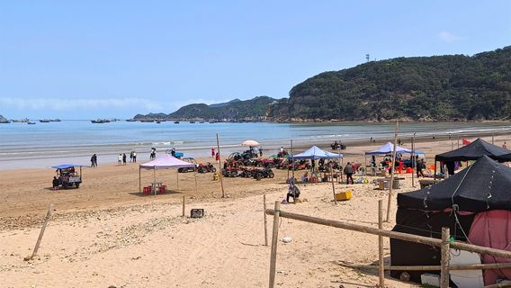 Gaoluo Seashore Resort