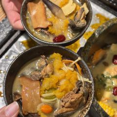 雲子石锅·围炉火塘餐厅 User Photo