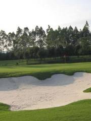 Guangxi Liuzhou Fenghuanghe Golf Course